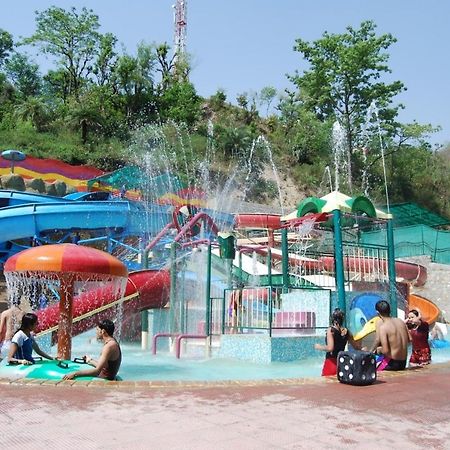 Joyland Waterpark And Resort Dehradun Eksteriør billede